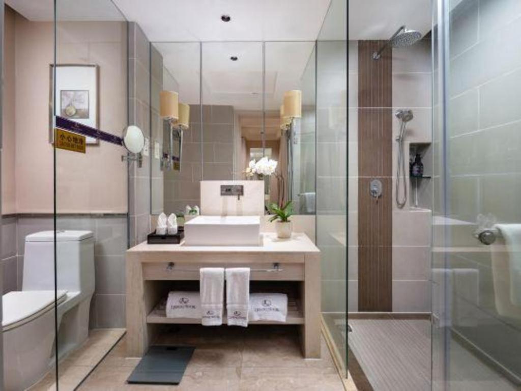 Leisure Hotel Dongguan  Exterior photo